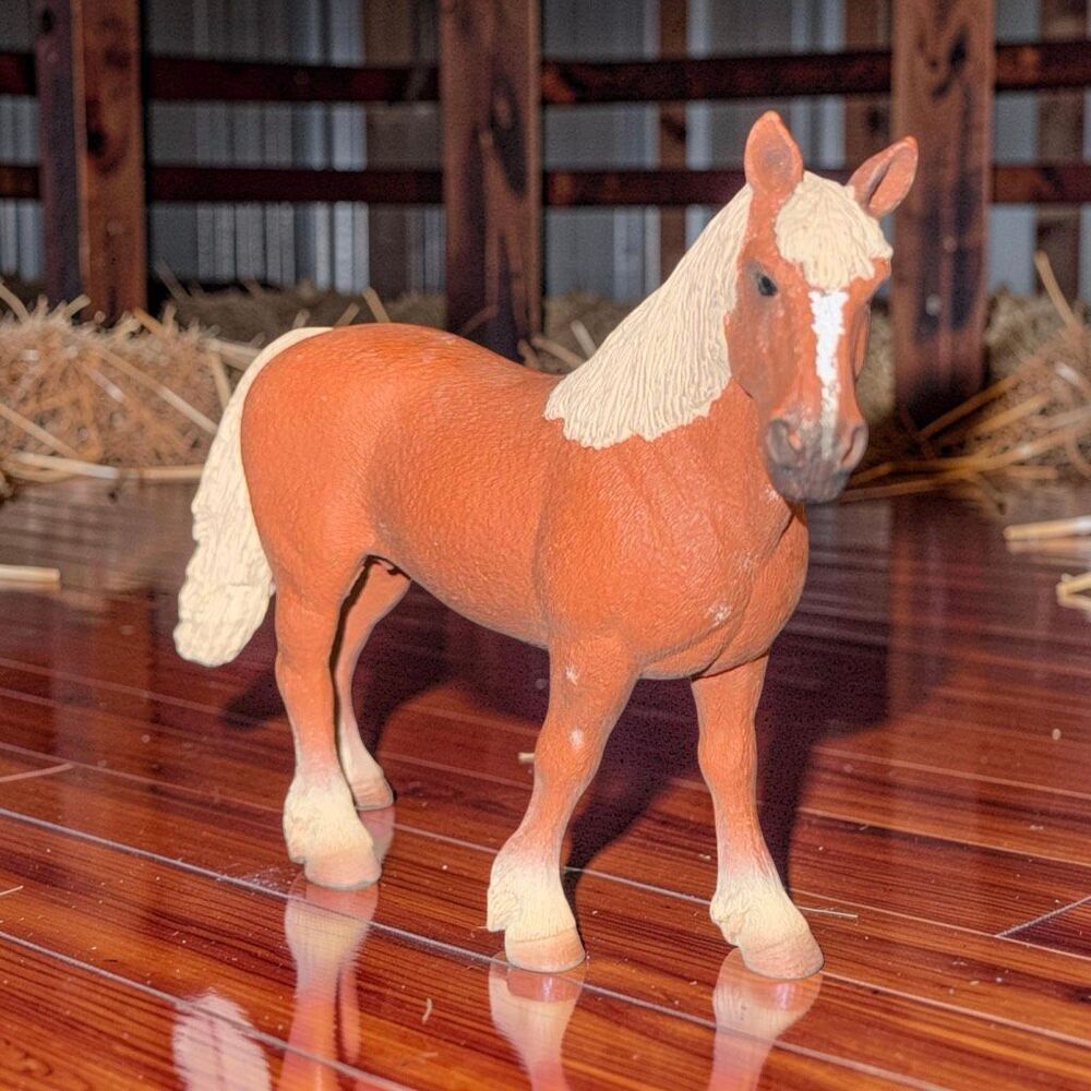 Schleich Farm World Belgian Draft Horse Figurine 13941 A54